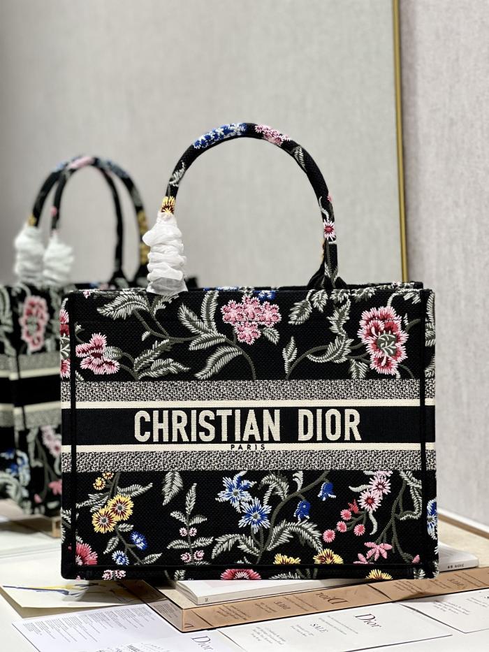 Handbag Dior 1286 size 36×28 cm