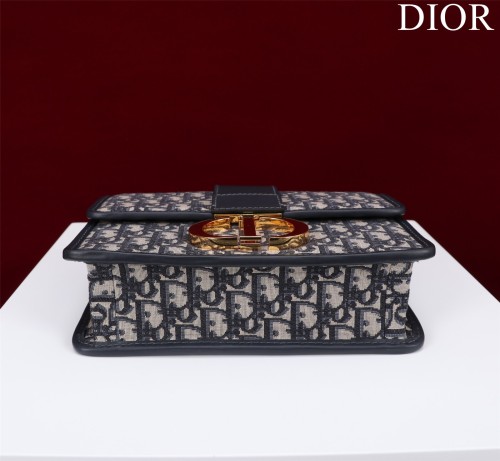 Handbag Dior size 24*17*8 cm
