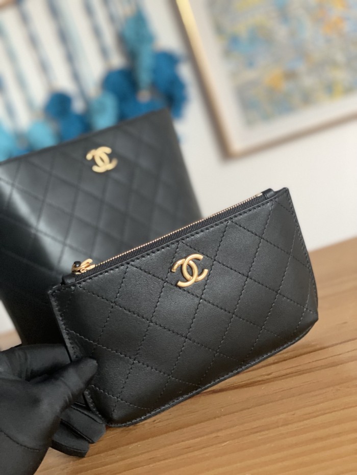 Handbag Chanel AS6118 size 20*21*13 cm