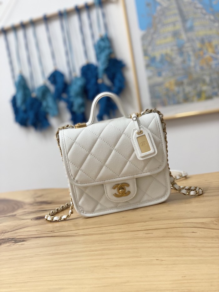 Handbag Chanel AS3652 size 17x20.5x6 cm