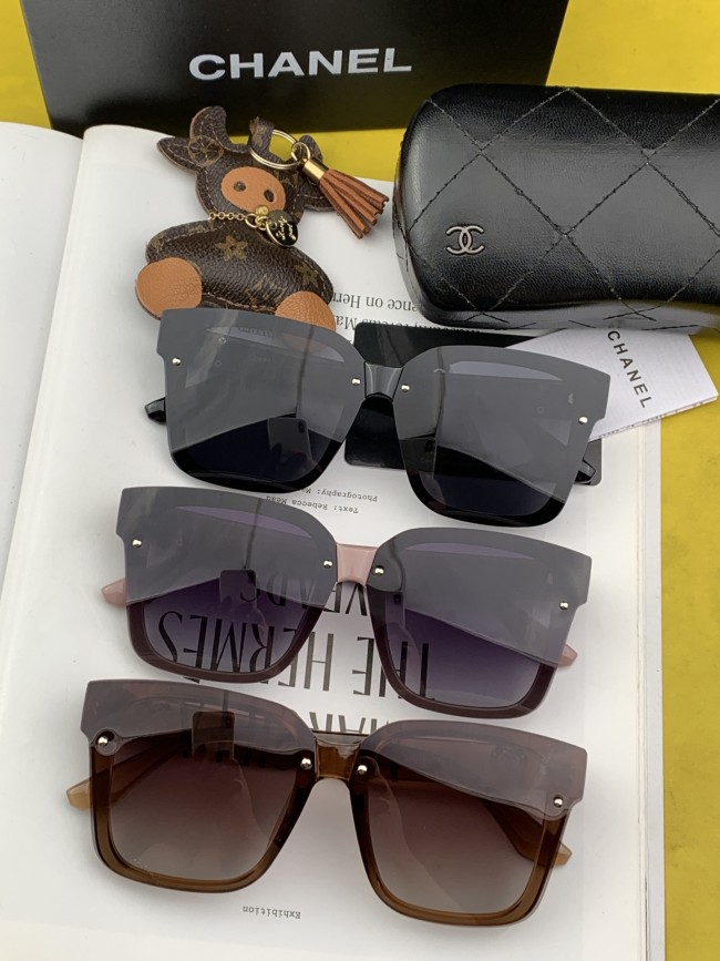 Sunglasses Chanel CH1244