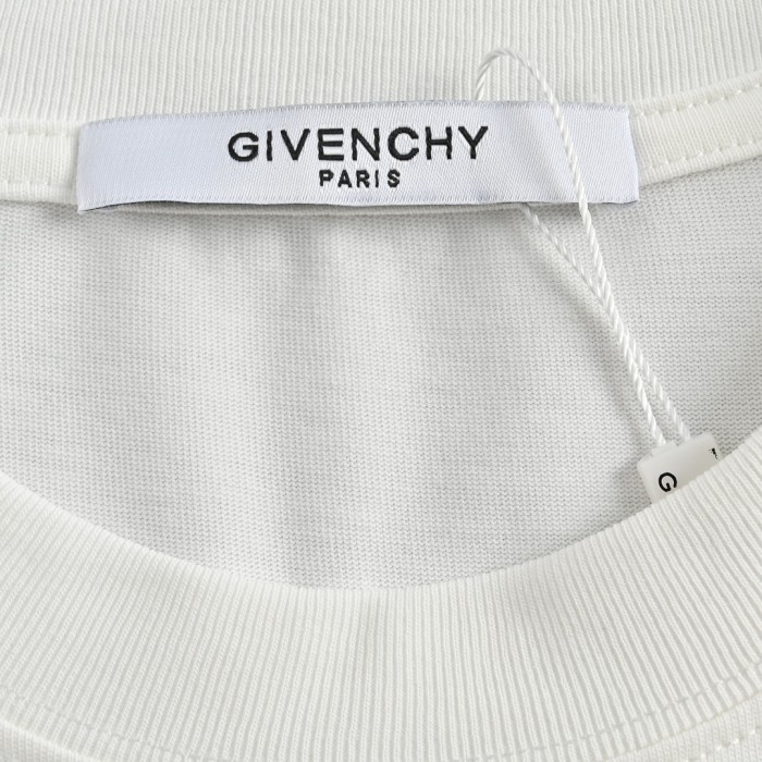 Clothes Givenchy 76