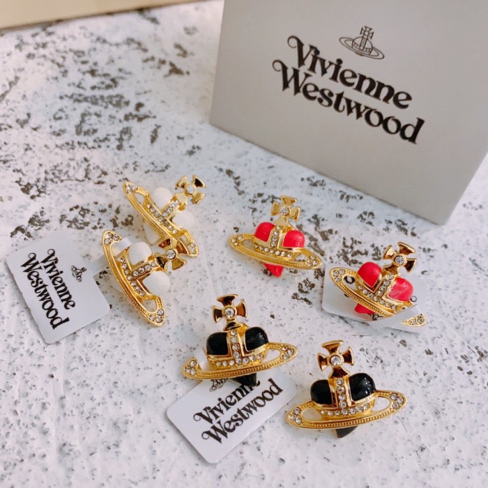 Jewelry vivienne westwood 3