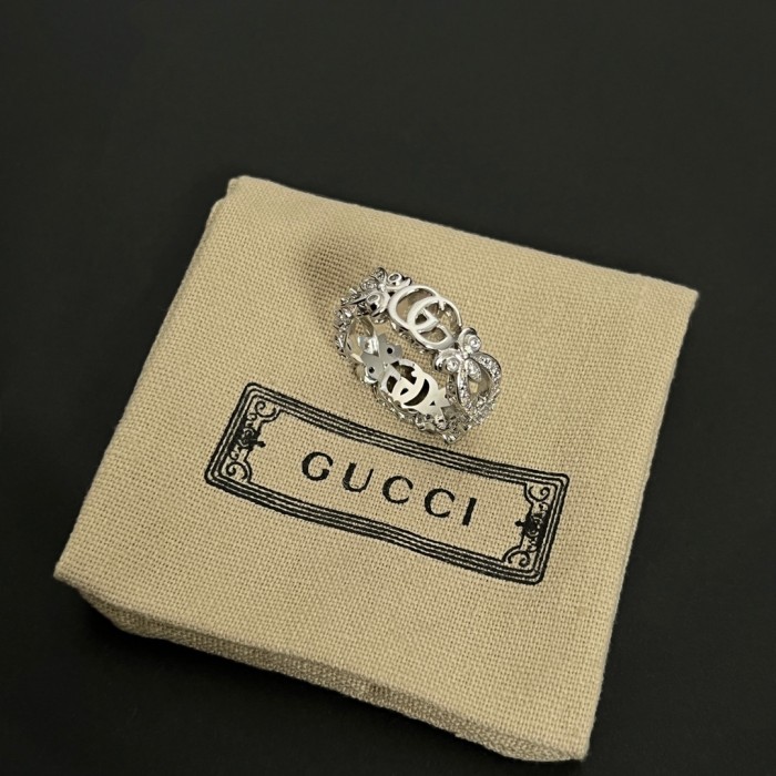 Jewelry Gucci 86