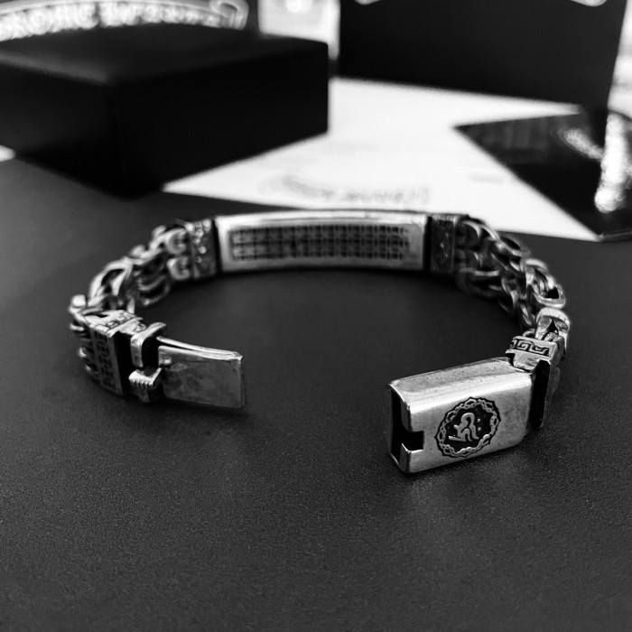 Jewelry chrome hearts 75