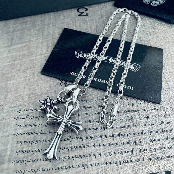 Jewelry chrome hearts 110