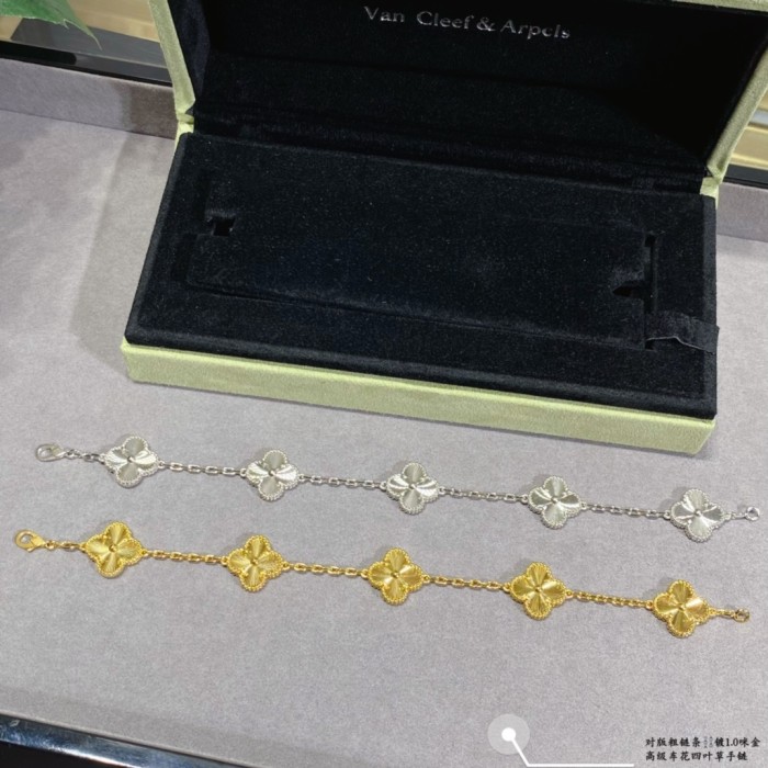Jewelry Van Cleef x Arpels 16