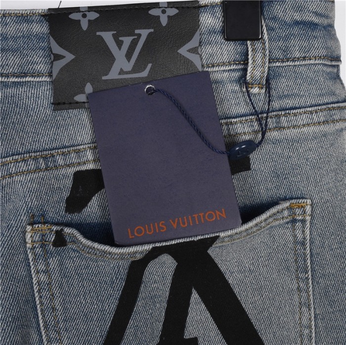 Clothes Louis Vuitton 384