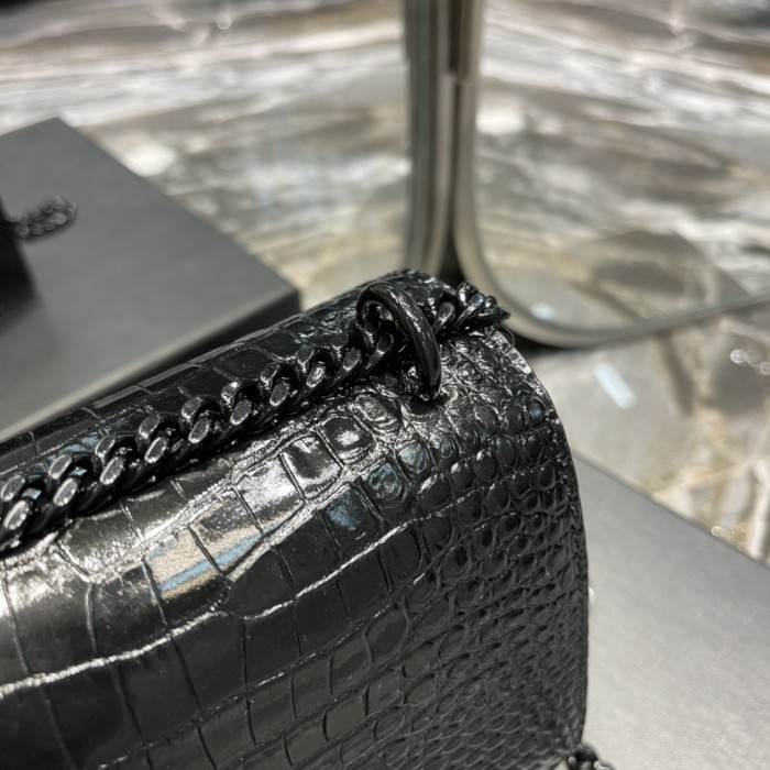 Handbags SAINT LAURENT 422906 size 22x8x16 cm