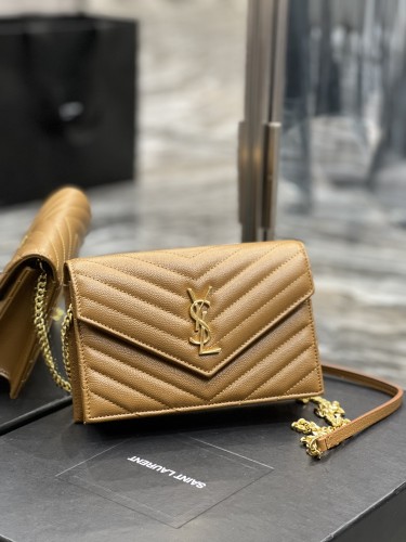 Handbags SAINT LAURENT 393953 size 19x11.5x4 cm