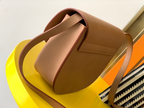 Handbags SAINT LAURENT 619740 size 18x15.5x5.5 cm