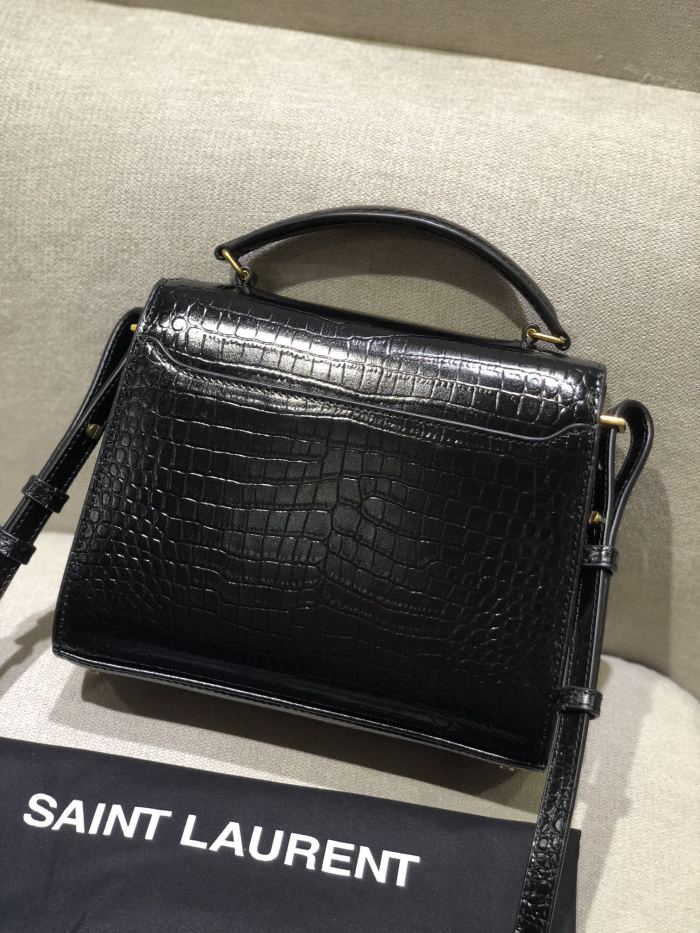 Handbags SAINT LAURENT 602716 size 20x16x7.5 cm