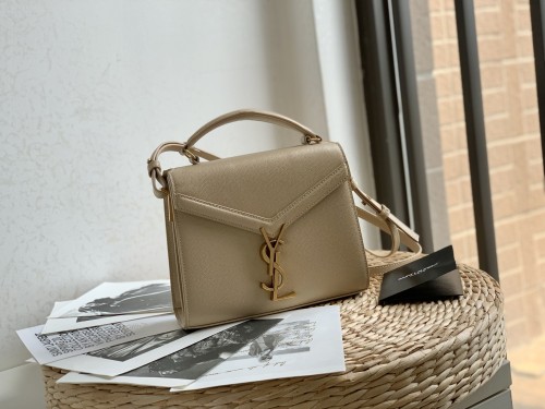 Handbags SAINT LAURENT 602716 size 20x16x7.5 cm