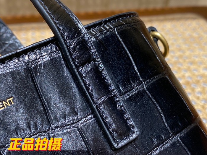 Handbags SAINT LAURENT 612367 size 18x17x8 cm