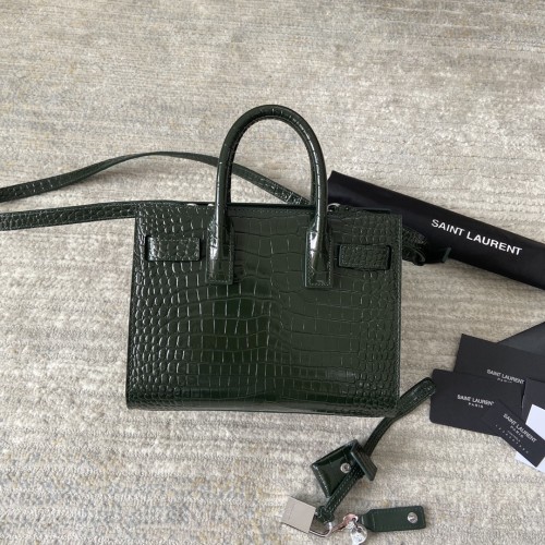 Handbags SAINT LAURENT 392035 size 21*15*10 cm
