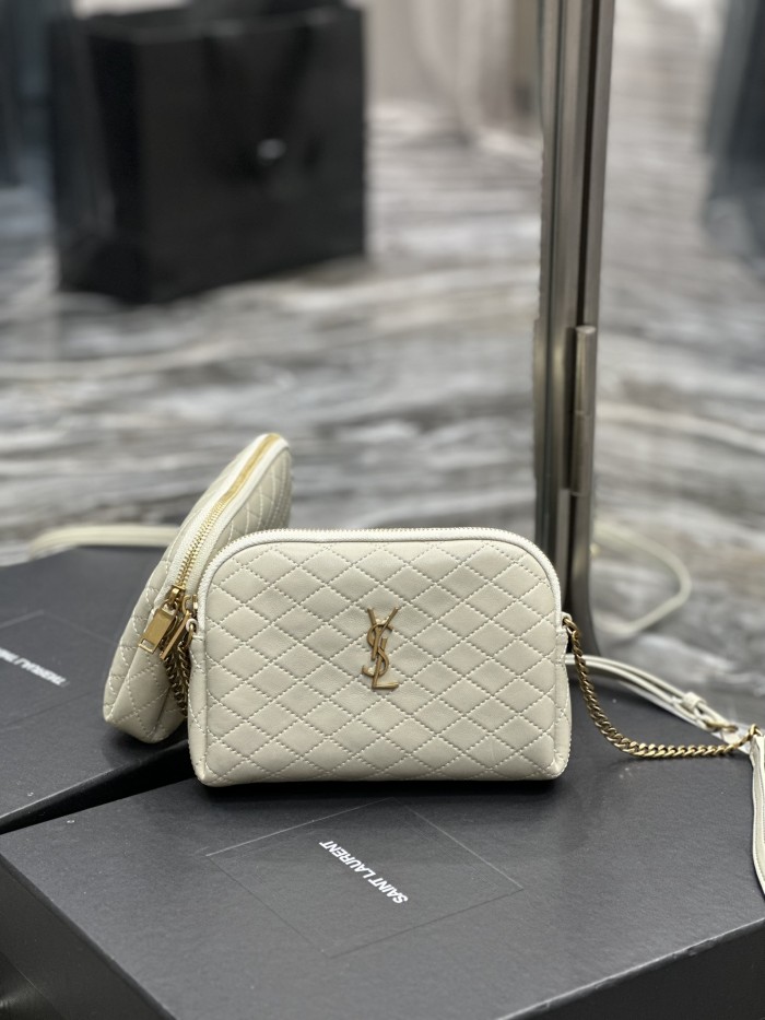 Handbags SAINT LAURENT 733667 size 19x3x3.5 cm