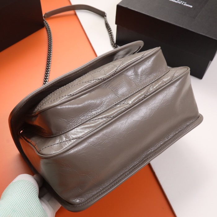 Handbags SAINT LAURENT 498894 size 28×8×20 cm