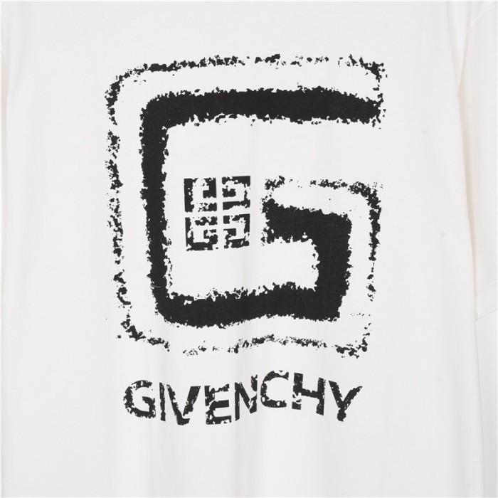 Clothes Givenchy 174