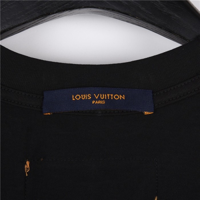 Clothes Louis Vuitton 624