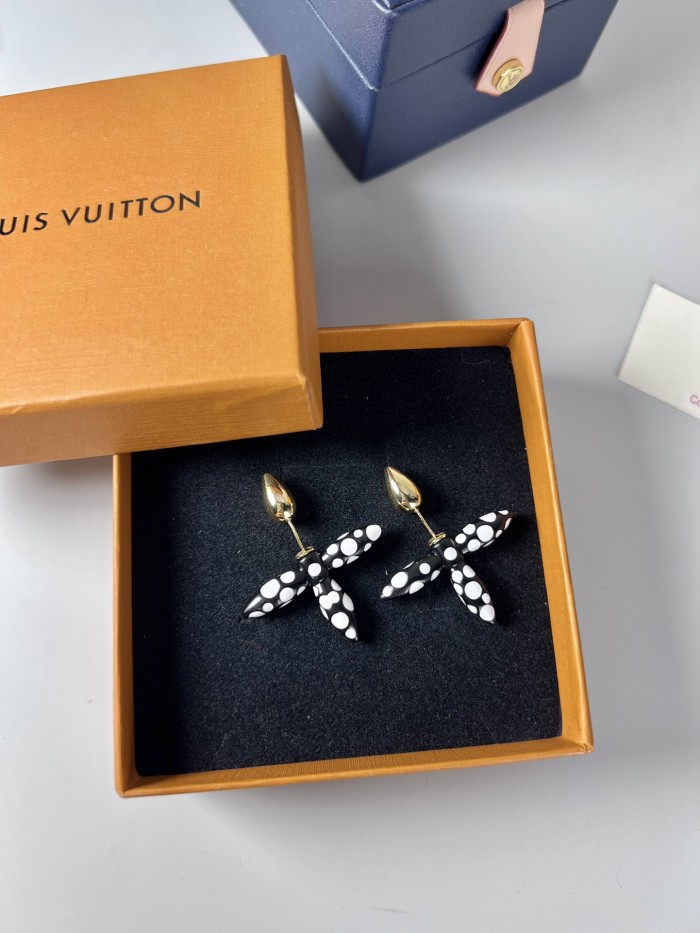 Jewelry Louis Vuitton 158