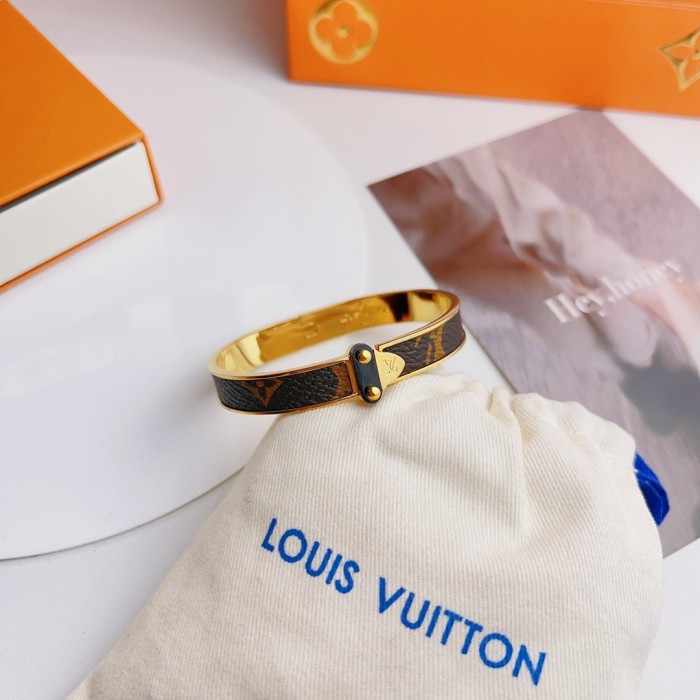 Jewelry Louis Vuitton 341