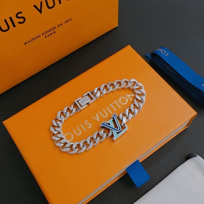 Jewelry Louis Vuitton 348