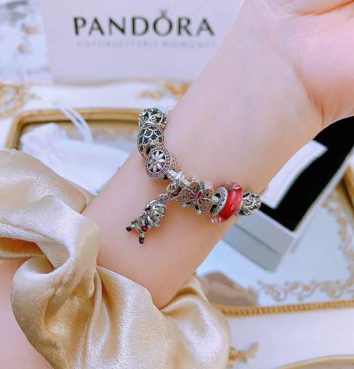 Jewelry pandora 217