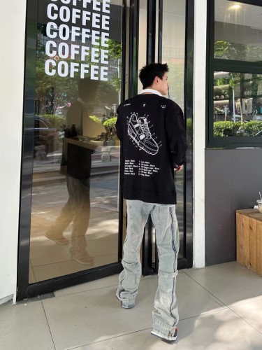 Clothes LOUIS VUITTON 844