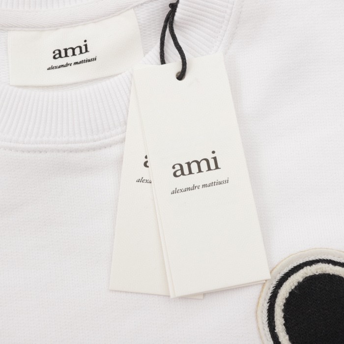 Clothes AMI 50