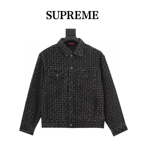 Clothes Supreme 19
