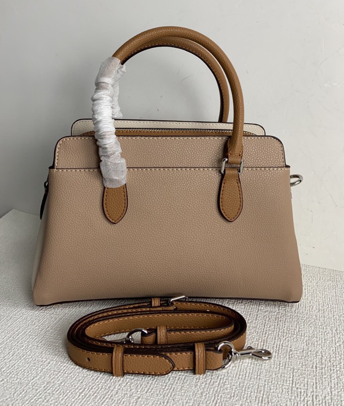 Coach CH859 size:26*17*11