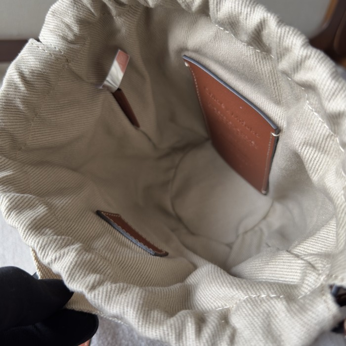Handbags Chloe x My Melody 6070 size:17*16*16 cm