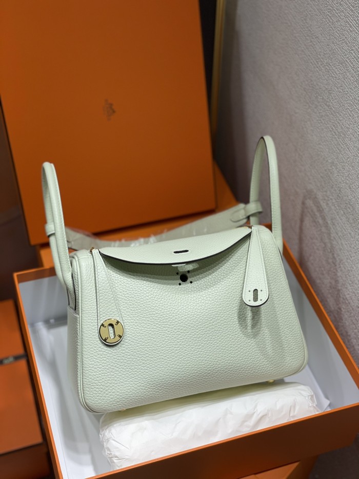 Handbags Hermes Lindy size:26 cm