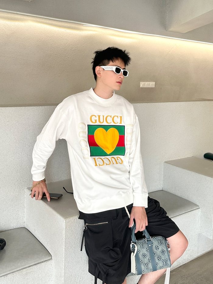 Clothes Gucci 536