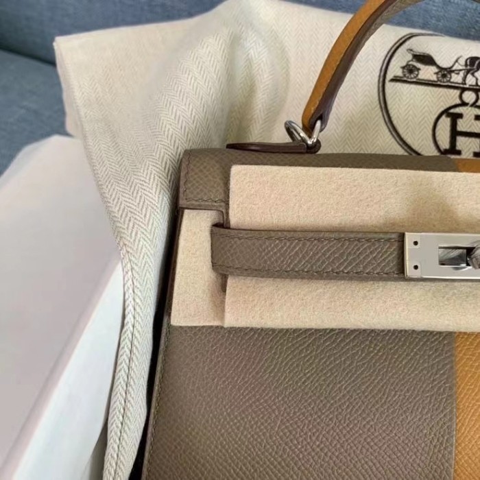 Handbags Hermes Kelly size:19 cm