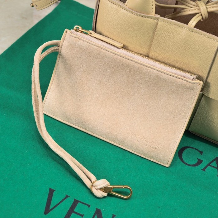 handbags Bottega Veneta 9895# size:20*7*13cm