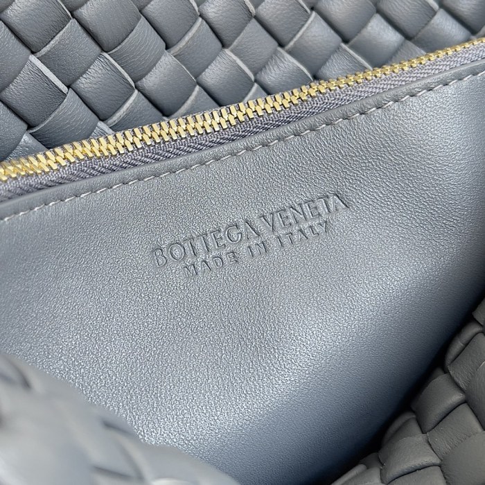 handbags Bottega Veneta 709418 size:26*13*22.5cm