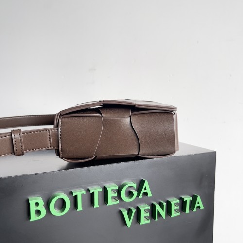 handbags Bottega Veneta 755161 size:23*15*6cm