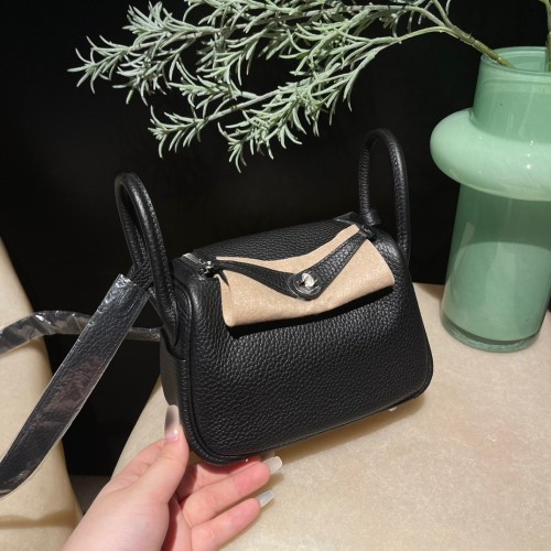 Handbags Hermes Mini Lindy size:18 cm