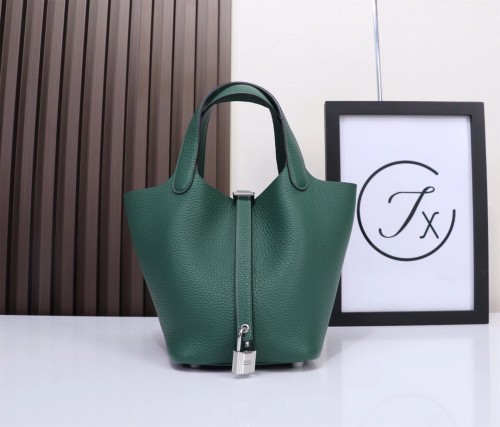 Handbags Hermes Picotin size:18/22 cm