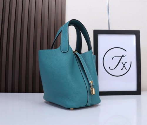 Handbags Hermes Picotin size:18/22 cm