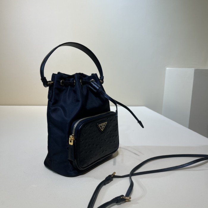 Handbags LOEWE 1BH038 size:22.5×17.5×12 cm