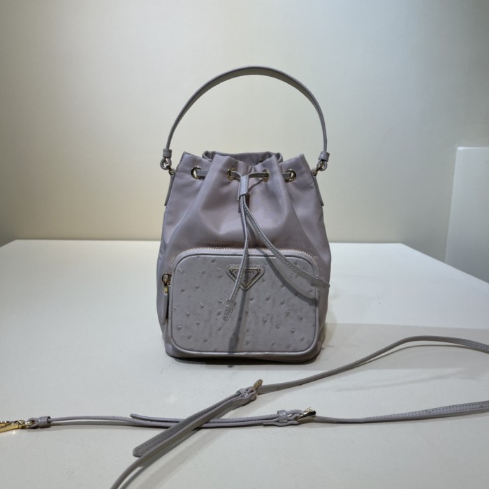 Handbags LOEWE 1BH038 size:22.5×17.5×12 cm