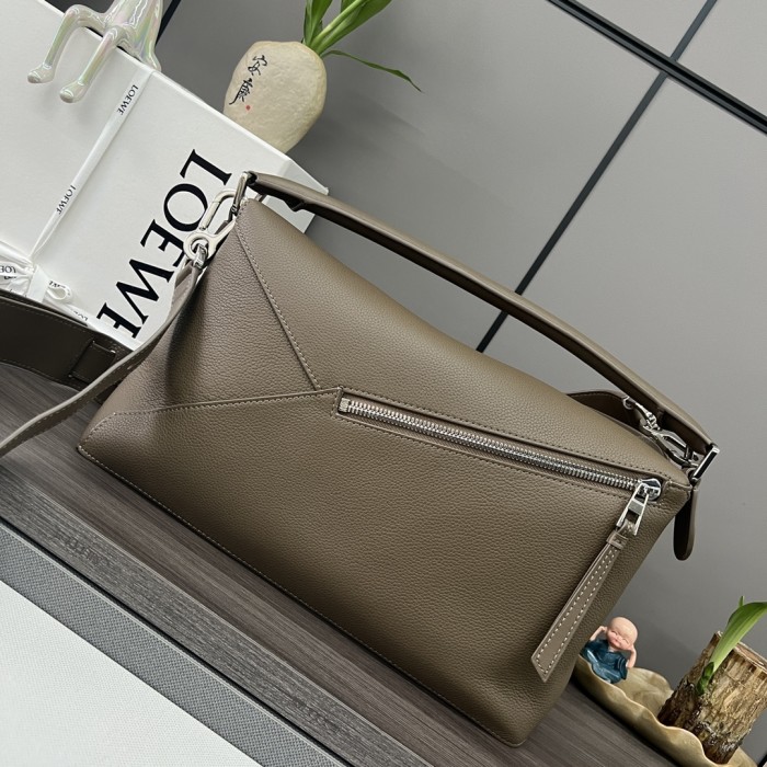 Handbags LOEWE 10188 size:36.5*19*23 cm