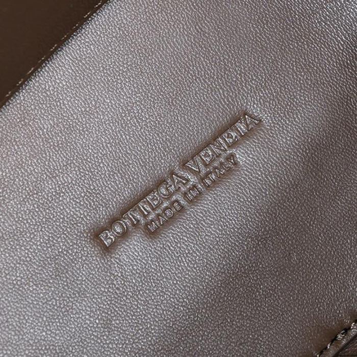 Handbags Bottega Veneta 7463 size:25*20*10 cm