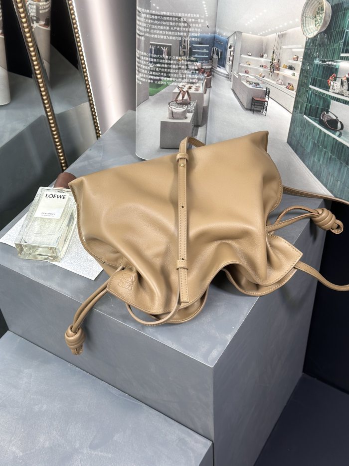 Handbags LOEWE flamenco clutch size:30-24.5-10.5 cm