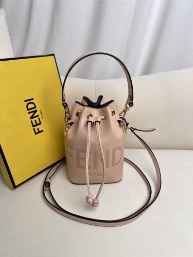 handbags FENDI 226 size:12*18*10cm