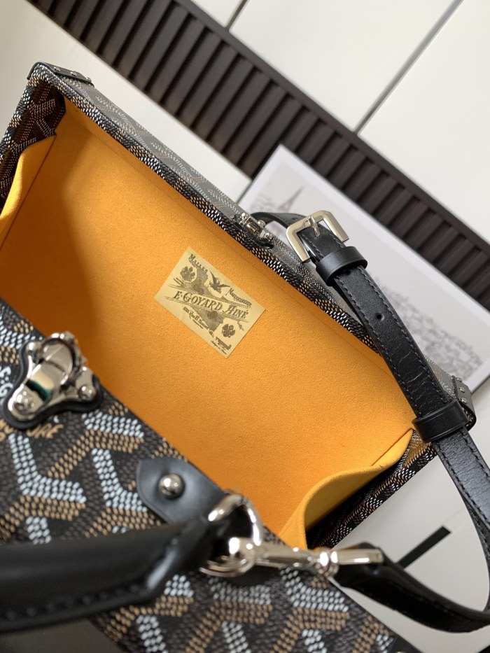 Handbags Goyard Grand Hôtel 8018 size:17*7.7*24.5 cm