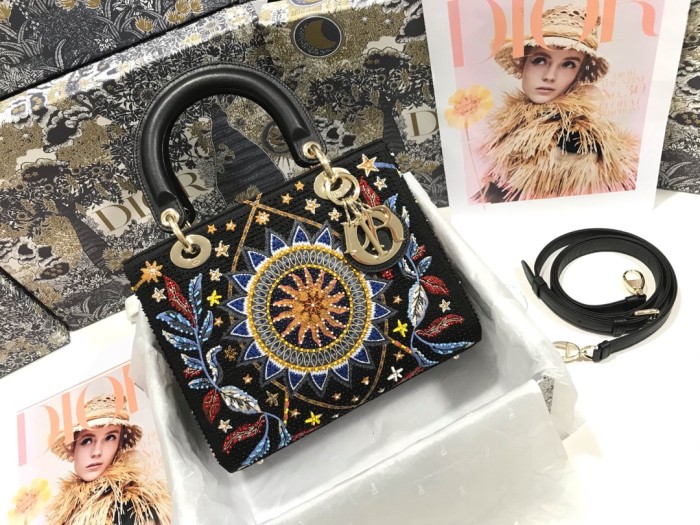 Handbags Lady Dior Mo565 size:24*20*11 cm