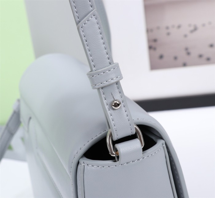 handbags OFF-White 573（6553870）size:24*18*9cm